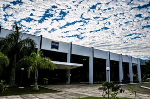 Zeiss-fachada-centro de distribuição